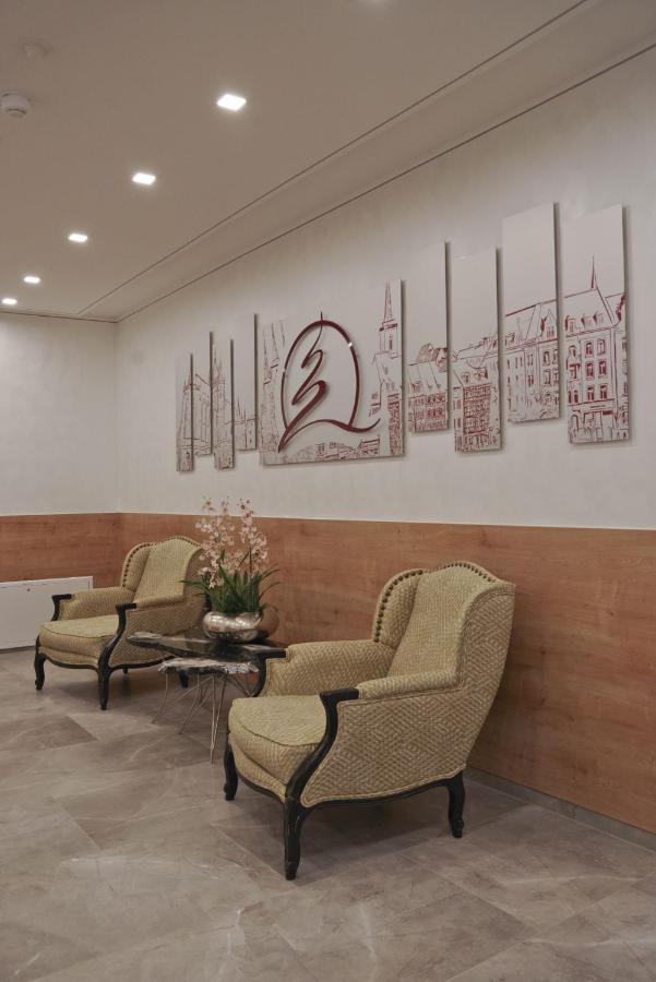 ארפורט Hotel Am Waldkasino מראה חיצוני תמונה