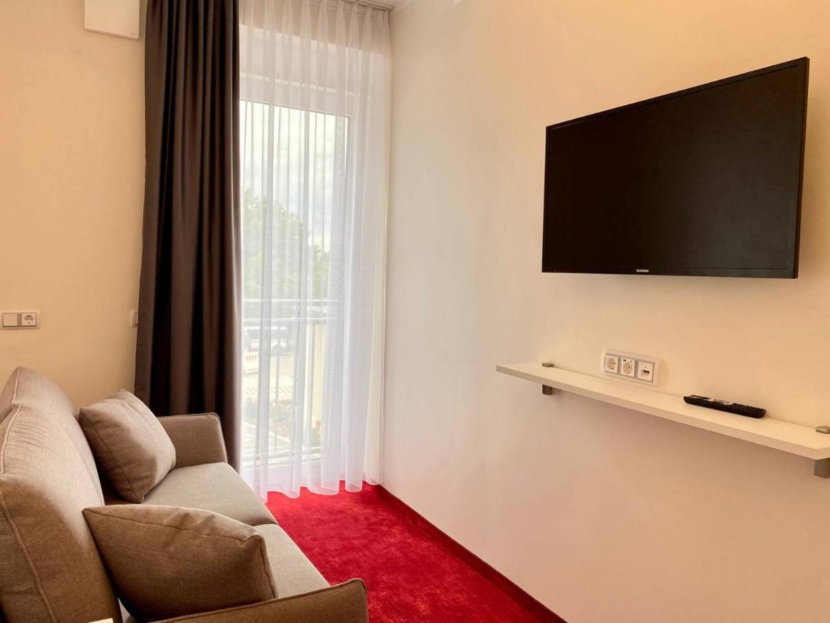 ארפורט Hotel Am Waldkasino מראה חיצוני תמונה