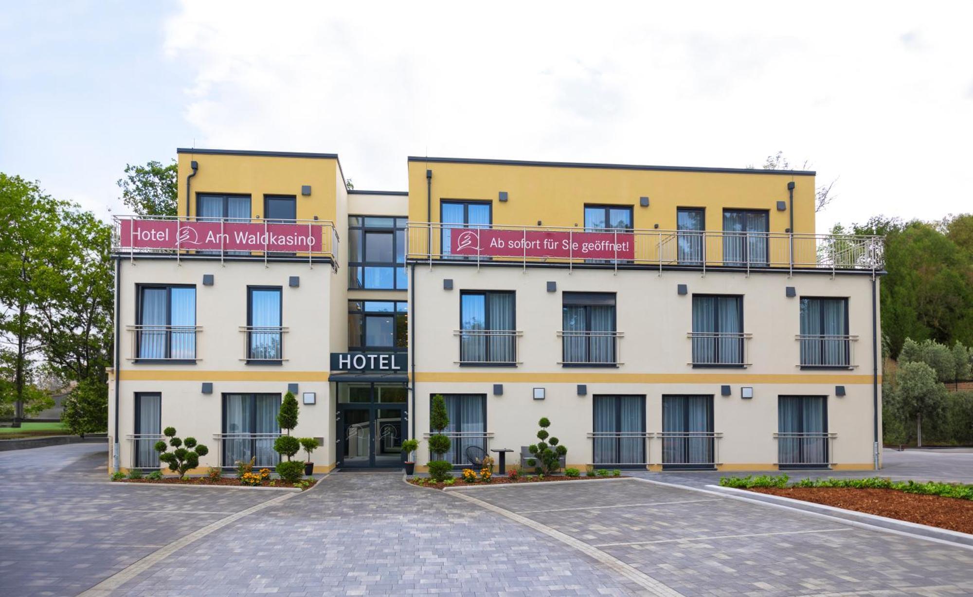 ארפורט Hotel Am Waldkasino מראה חיצוני תמונה