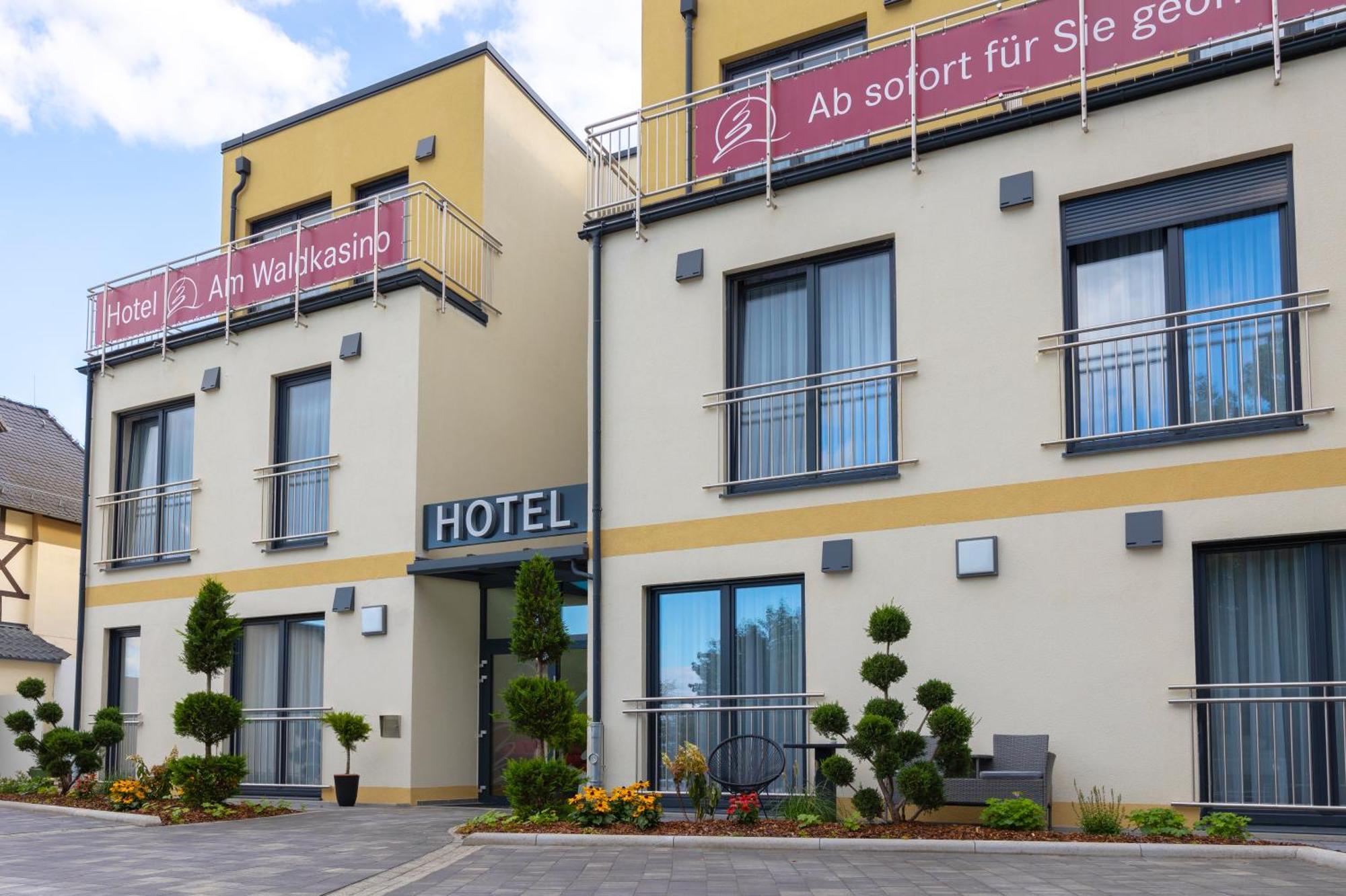 ארפורט Hotel Am Waldkasino מראה חיצוני תמונה